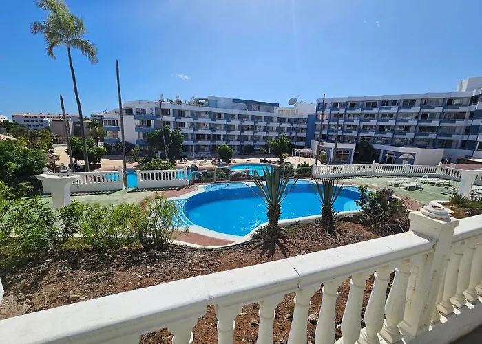 Corbeta 427 Aircon And 3 Pools